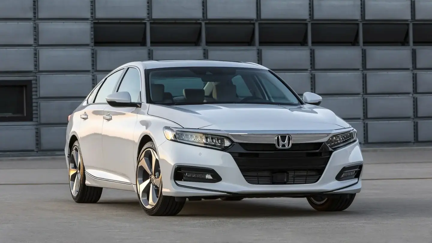 Những mẫu xe bán chậm nhất tháng 10/2025